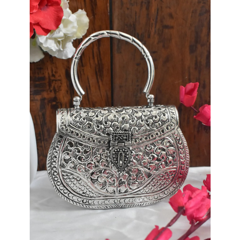 Clutch Bags 100 Pcs Design: Modern at Best Price in Jaipur | India Gift Hub