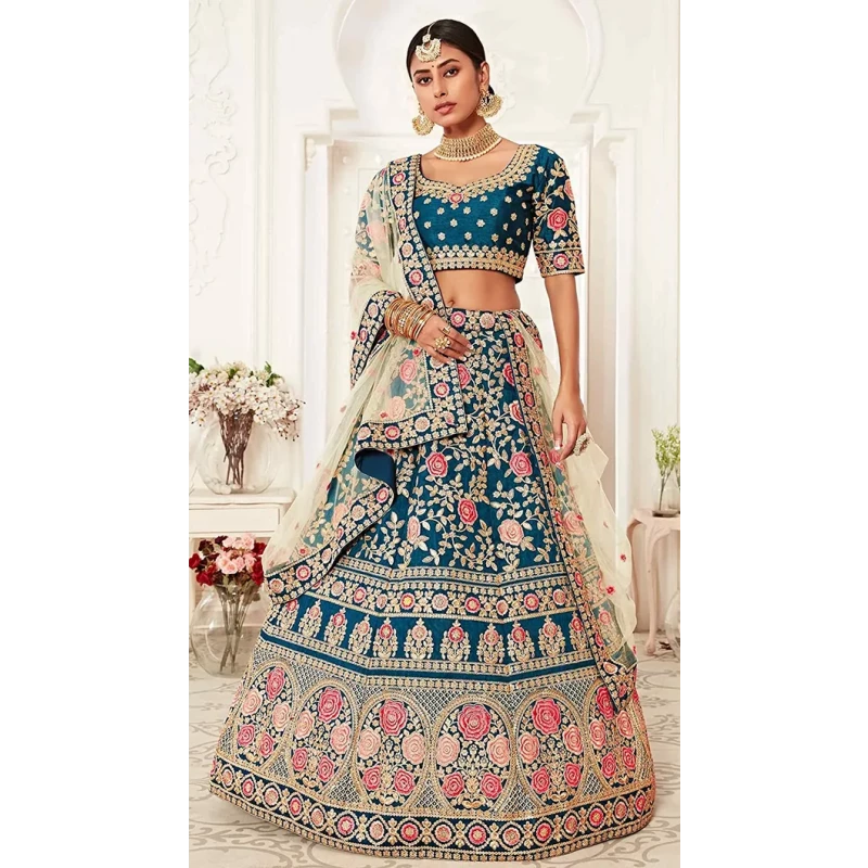 Ladies in hot sale lehenga choli