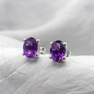 Natural Amethyst 925 Silver Stud Earrings For Women And Girls Purple